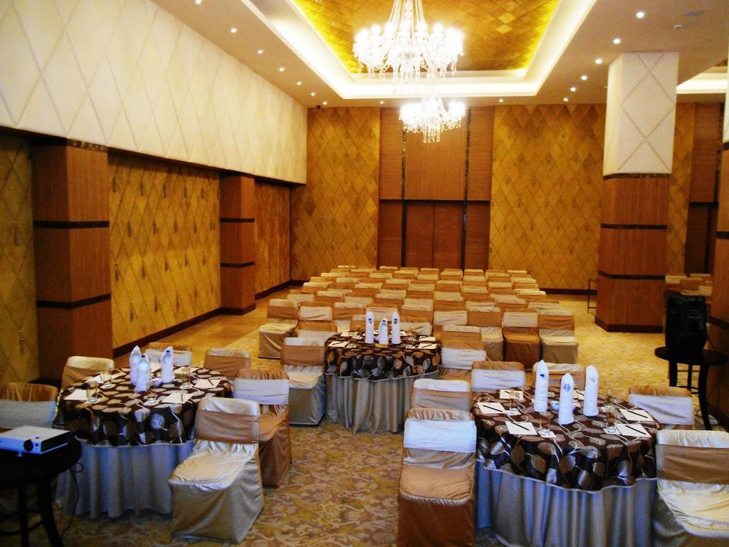Country Inn & Suites By Radisson, Meerut Luaran gambar