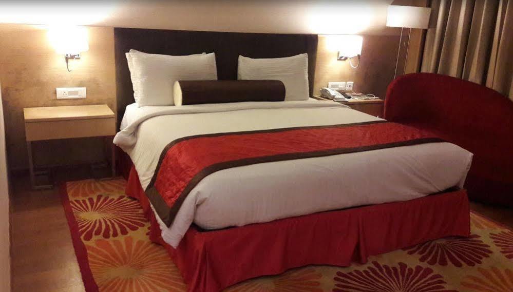 Country Inn & Suites By Radisson, Meerut Luaran gambar